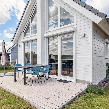 2 Bedroom Cozy In Zerpenschleuse